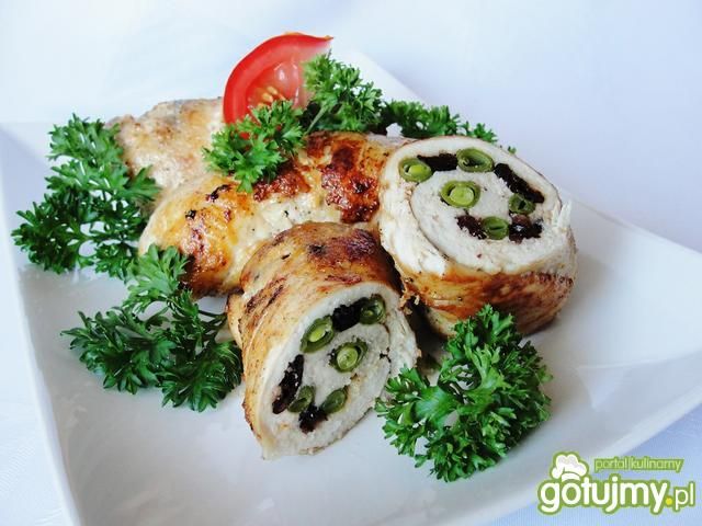 Roladki z kurczaka z żurawiną i fasolką 