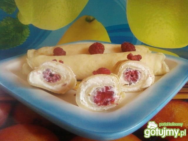 Roladki z malinami. Roladki z malinami.