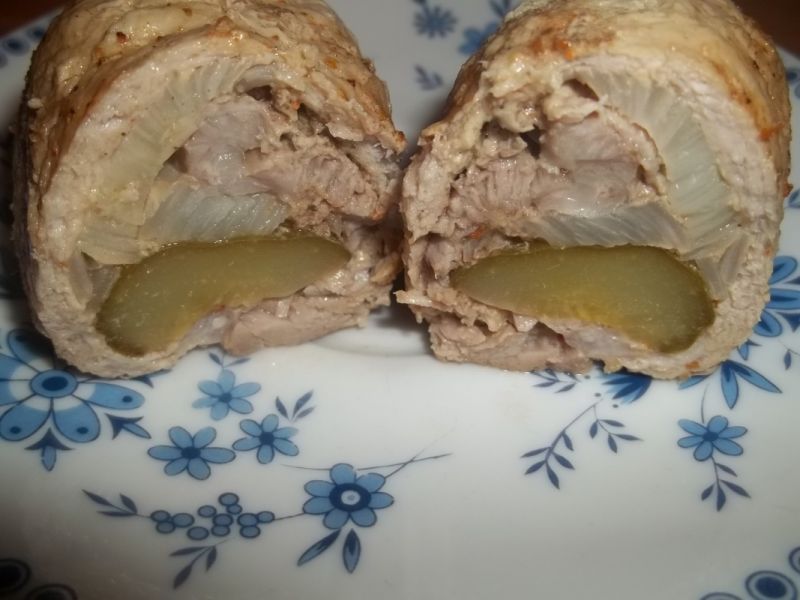 Roladki z metką cebulową i ogórkiem Roladki z metką cebulową i ogórkiem