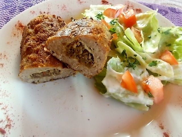 Roladki z mięsa mielonego i pieczarek 