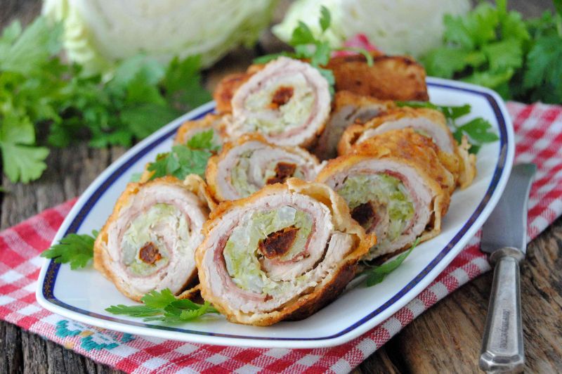Roladki z młodą kapustą