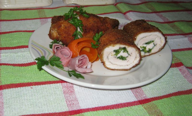 Roladki z natką pietruszki Roladki z natką pietruszki