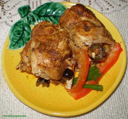 Roladki z pastą z suszonych pomidorów