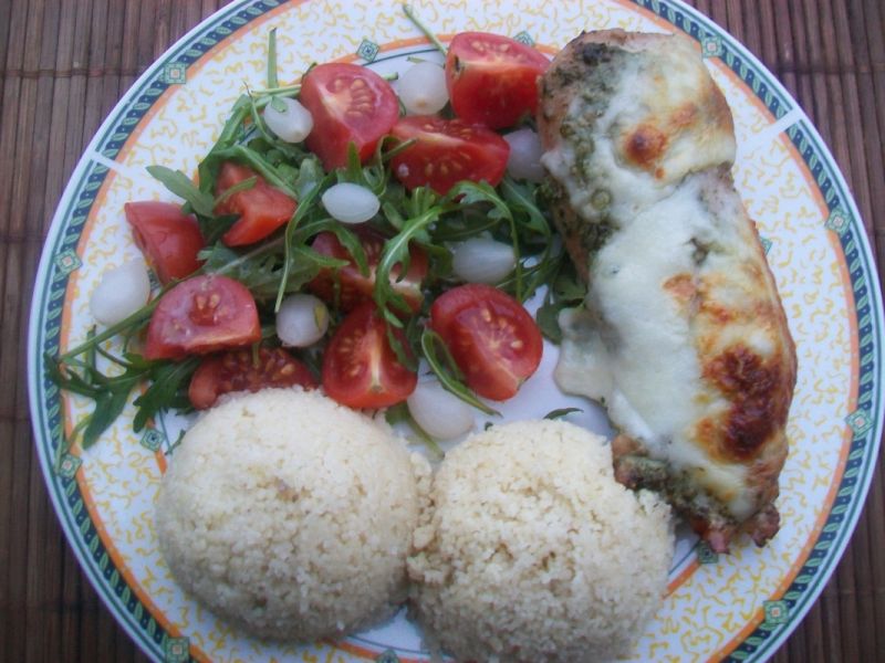 Roladki z pesto zapiekane pod mozzarellą