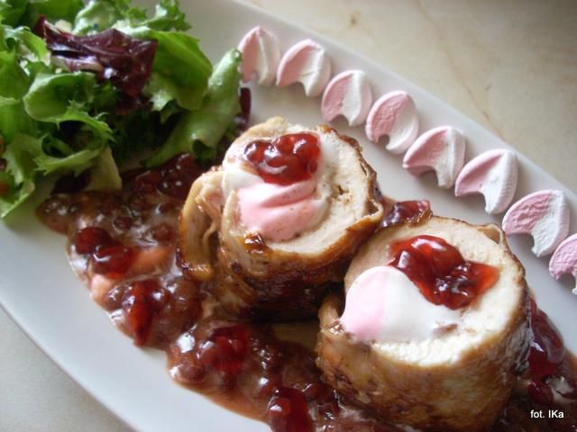 Roladki z piankami i żurawiną 