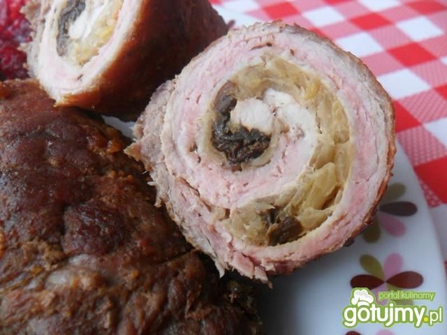 Roladki z pieczarkami i kapustą Roladki z pieczarkami i kapustą