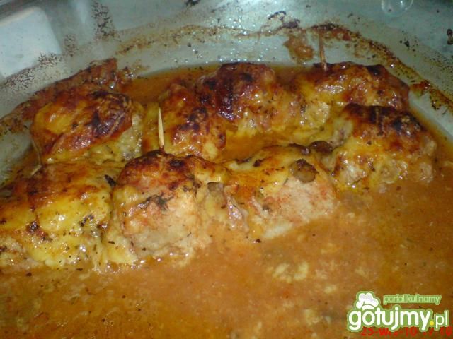 Roladki z piersi kurczaka w sosie Roladki z piersi kurczaka w sosie