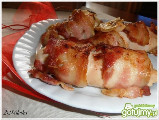 Roladki z piersi nadziane serem żółtym