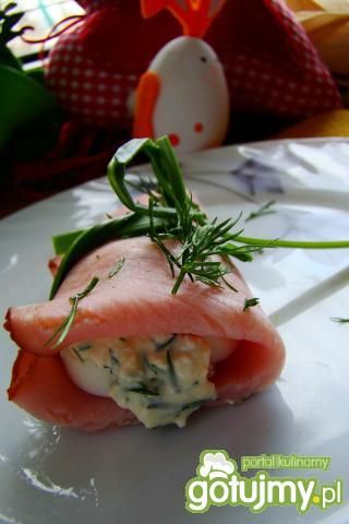 Roladki z polędwiczki z jajkiem  Roladki z polędwiczki z jajkiem