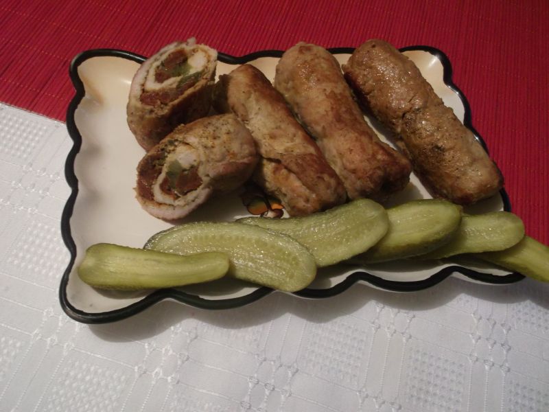 Roladki z pomidorami i ogórkiem