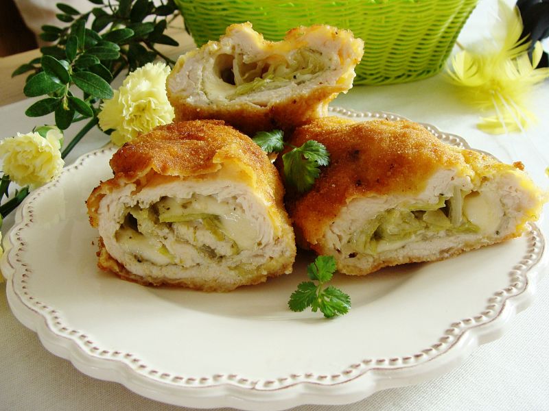 Roladki z sałatą i pesto