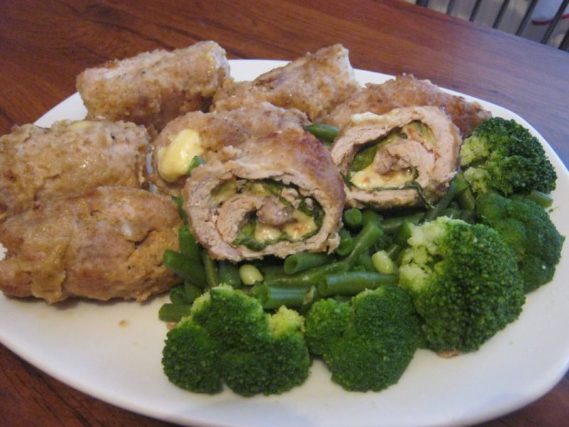 Roladki z serem i sałatą Roladki z serem i sałatą