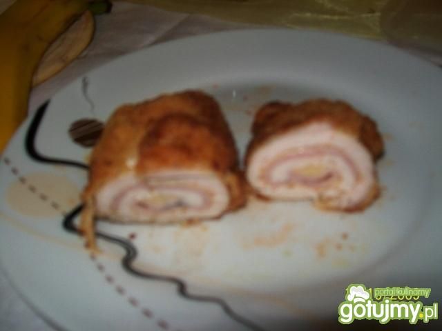 Roladki z szynką konserwową Roladki z szynką konserwową