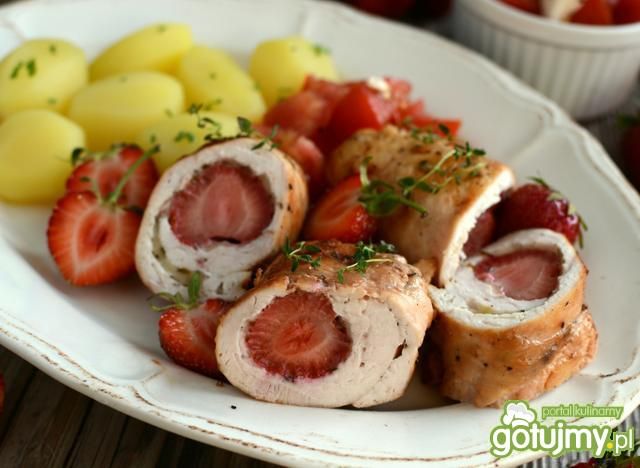 Roladki z truskawką i mozzarellą