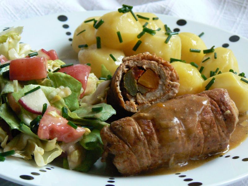 Roladki ze schabu Roladki ze schabu