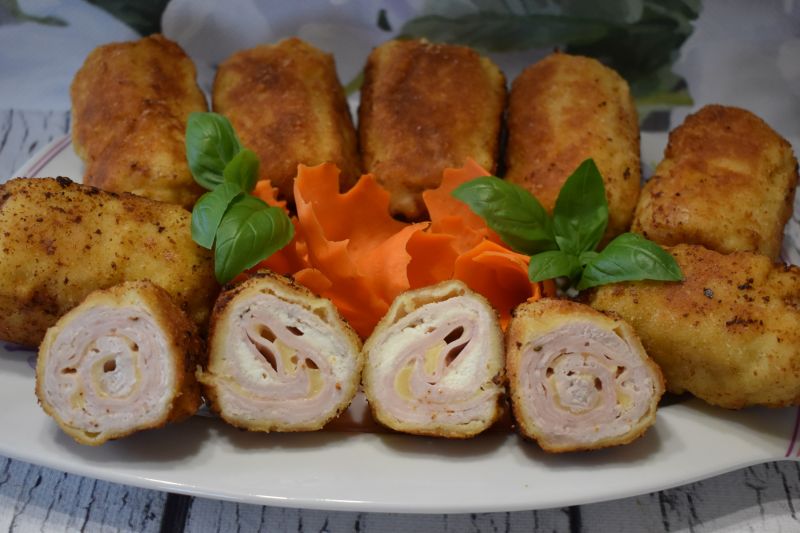 Roladki ze schabu z fetą