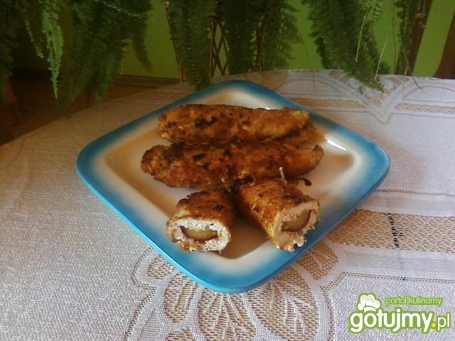 Roladki ze śliwkami.