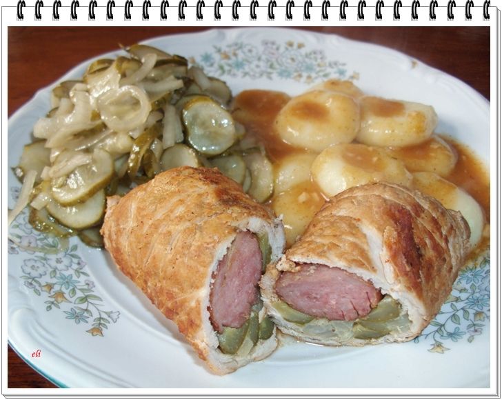 Rolady schabowe Eli z kiełbasą z grilla Rolady schabowe Eli z kiełbasą z grilla