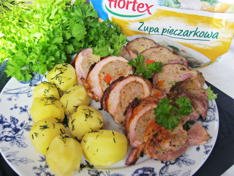Rolady wieprzowe nadziane mięsem mielonym 
