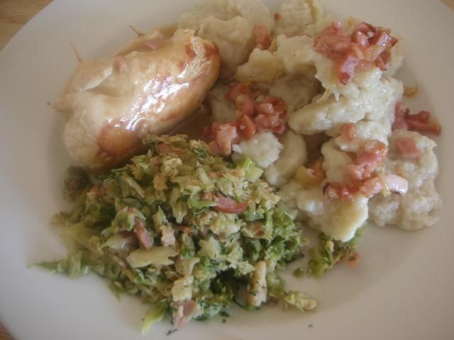 Rolady z kurczaka z kluskami