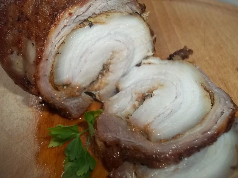 Rolowany boczek na kanapki