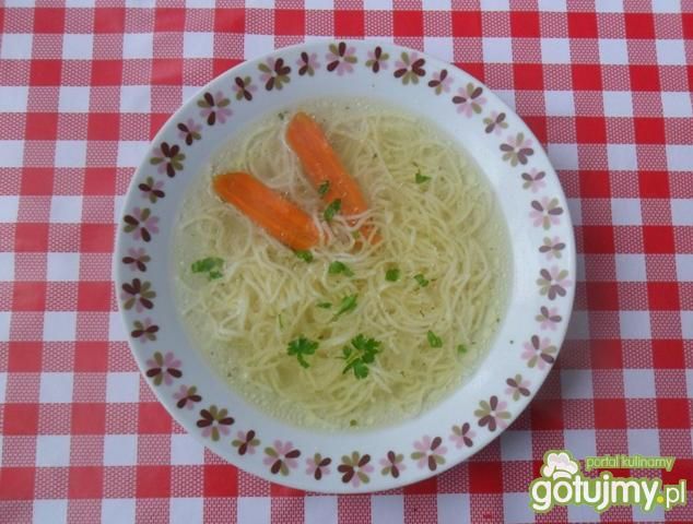 Rosół drobiowy z makaronem 