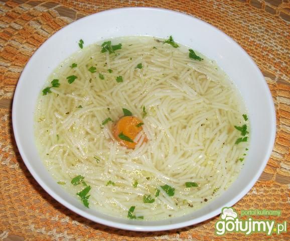 Rosół z czterech mięs Rosół z czterech mięs