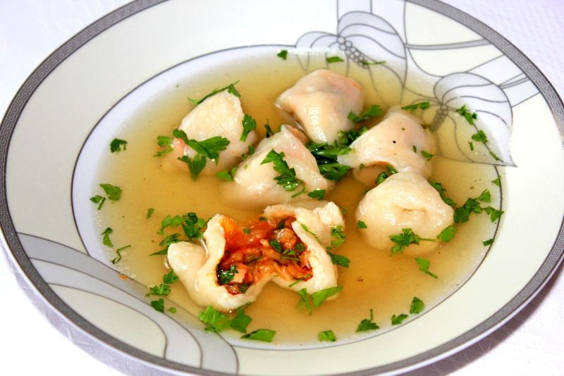 Rosół z pierożkami  