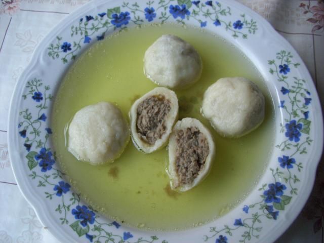 Rosół z pyzami Rosół z pyzami