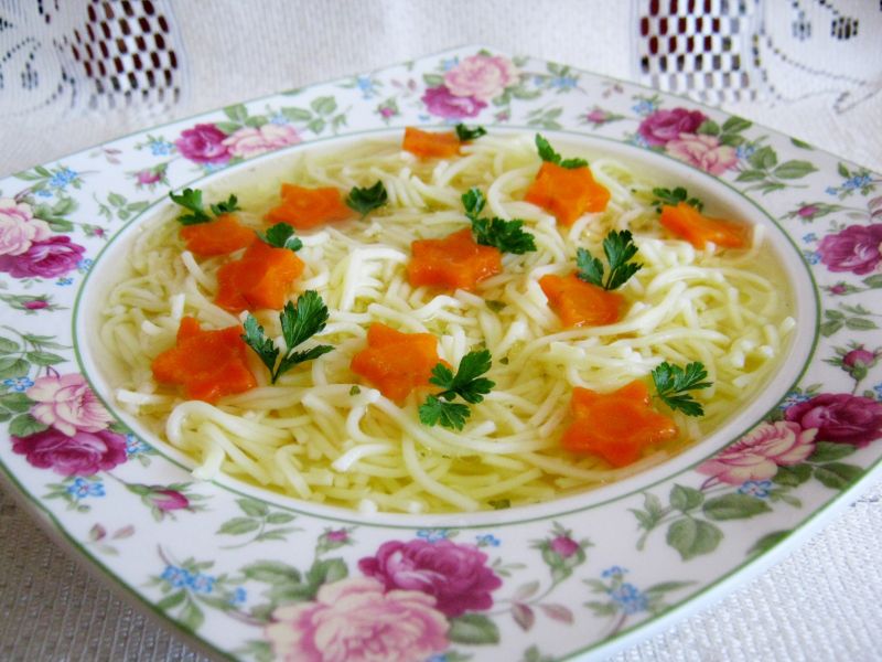 Rosołek z podwórkowej kury