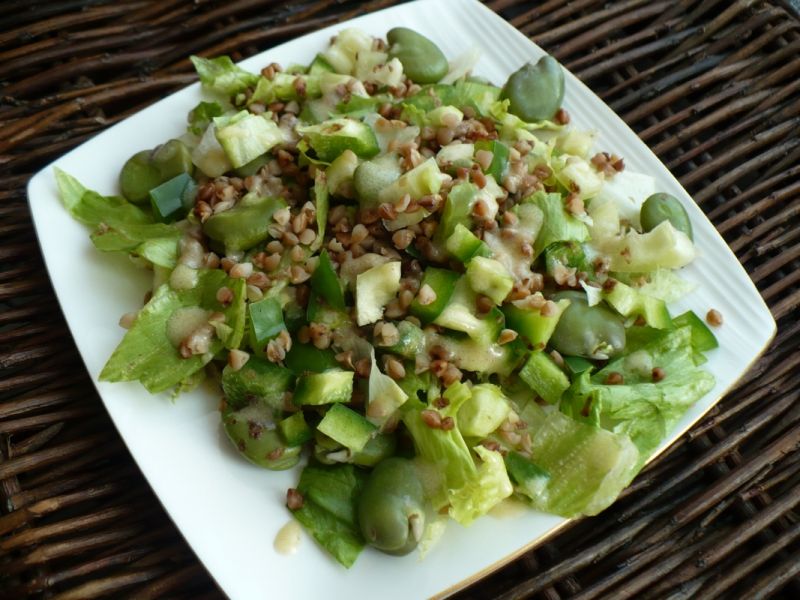 Roszponka z bobem, papryką i kaszą