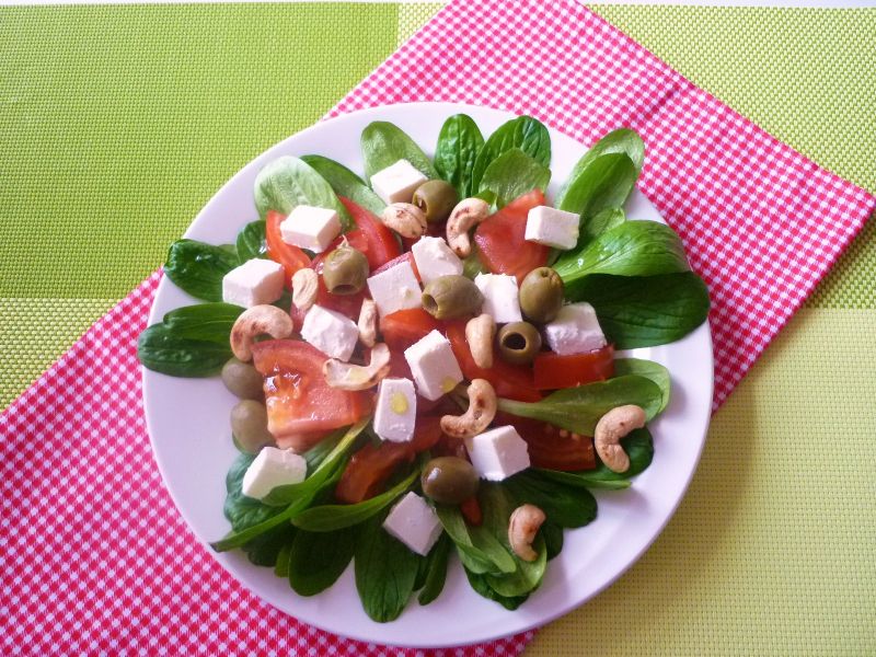 Roszponka z pomidorami i serem