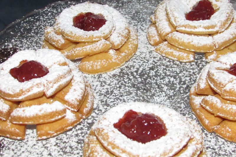 Róże karnawałowe z brendy Róże karnawałowe z brendy