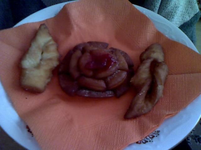 Róże Moniki                              Róże Moniki