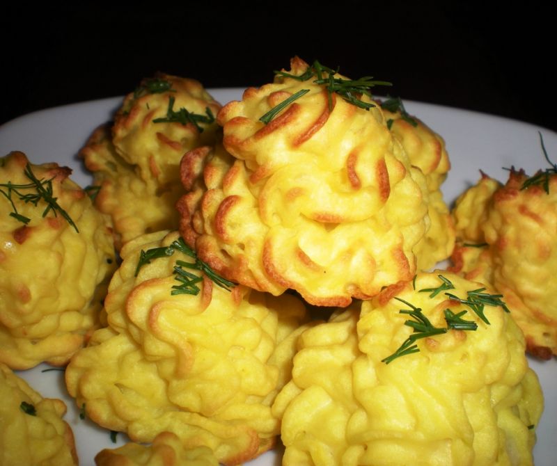 Rozetki z puree ziemniaczanego Rozetki z puree ziemniaczanego