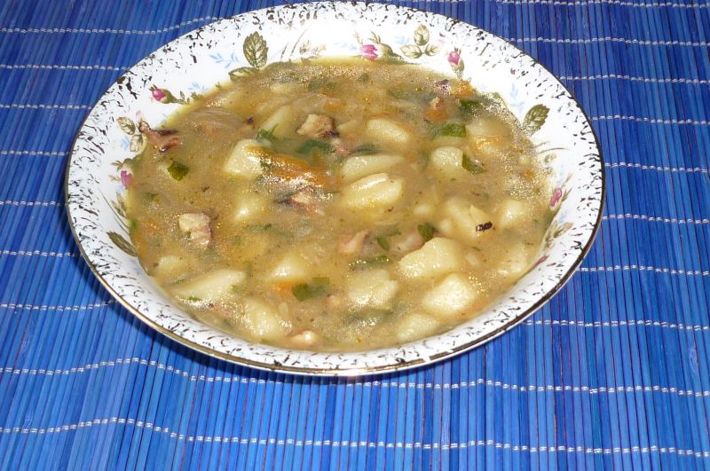 Rozgrzewająca zupa chłopska Rozgrzewająca zupa chłopska