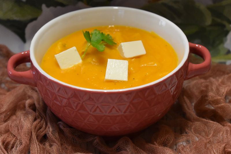 Rozgrzewająca zupa z dyni