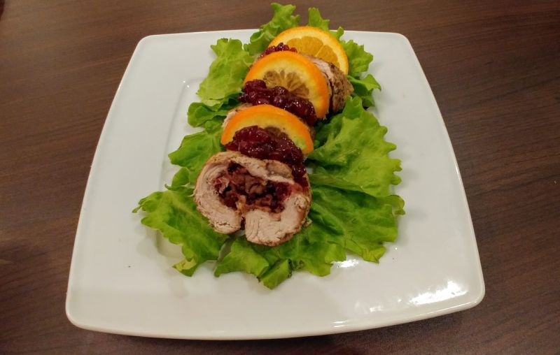 Rozgrzewający indyk z żurawiną i orzechami