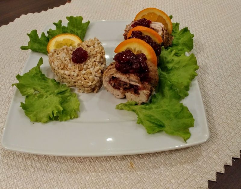 Rozgrzewający indyk z żurawiną i orzechami