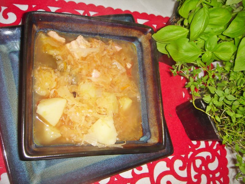 Rozgrzewający kapuśniak