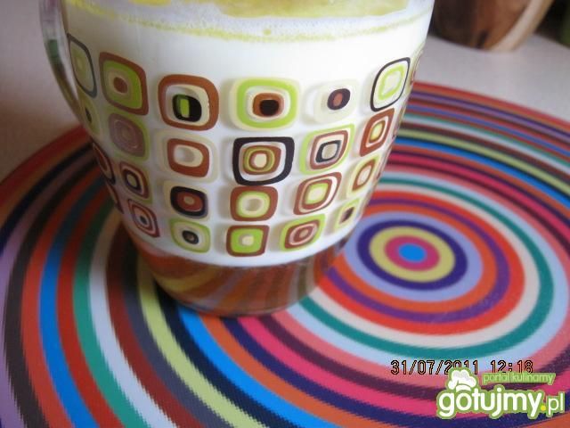 Rozgrzewający napój na przeziębienia. Rozgrzewający napój na przeziębienia.