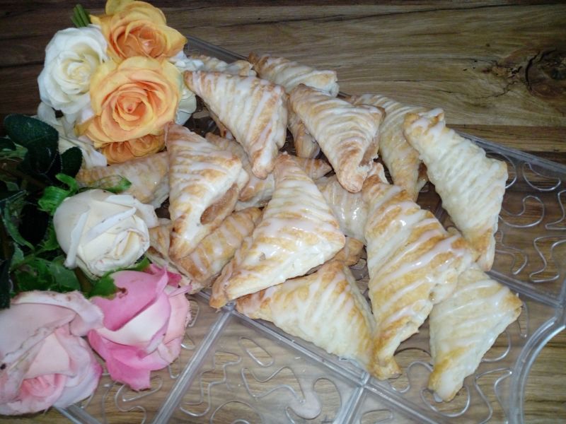 Rożki francuskie z jabłkiem