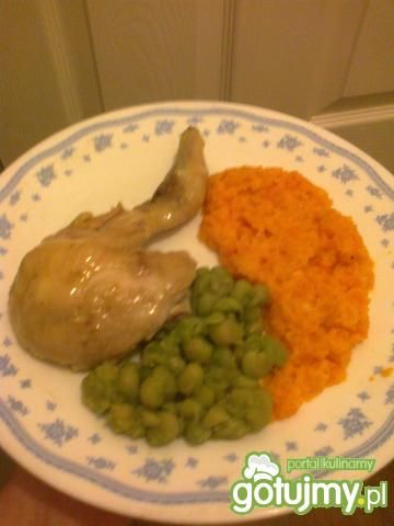 Rozmarynowy kurczak z marchewkowym puree