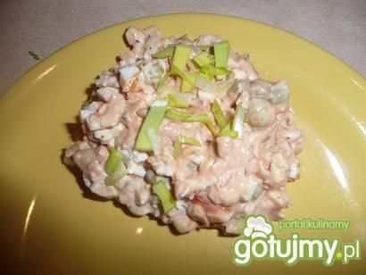 różowa sałatka różowa sałatka