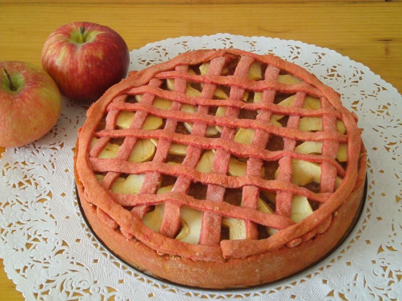 Różowy jabłecznik z kisielem Różowy jabłecznik z kisielem