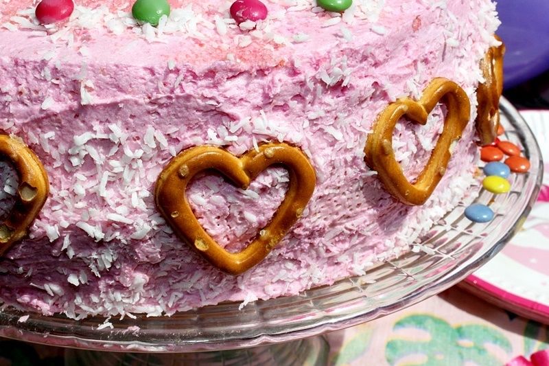 Różowy tort z malinową nutą dla dziewczynki Różowy tort z malinową nutą dla dziewczynki