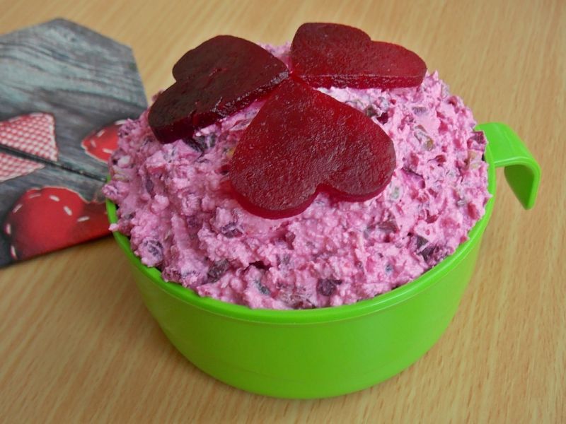 Różowy twarożek z buraczkiem Różowy twarożek z buraczkiem