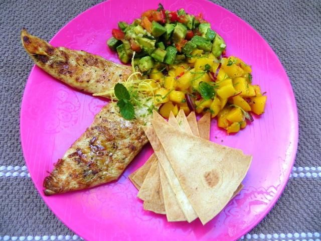 Roztańczony salsą kurczak Roztańczony salsą kurczak