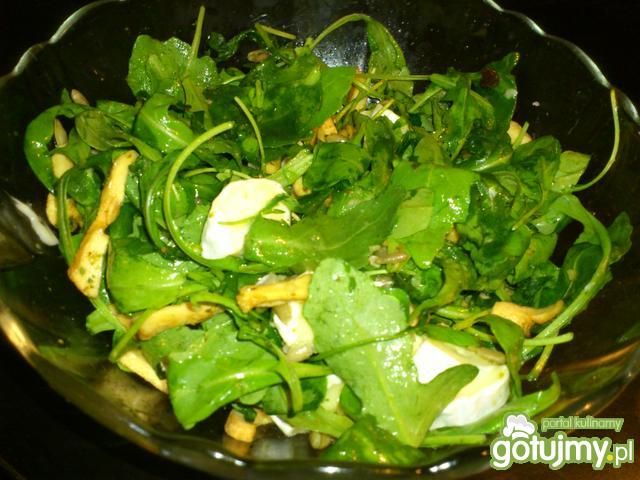 Rucola z serem pleśniowym Rucola z serem pleśniowym