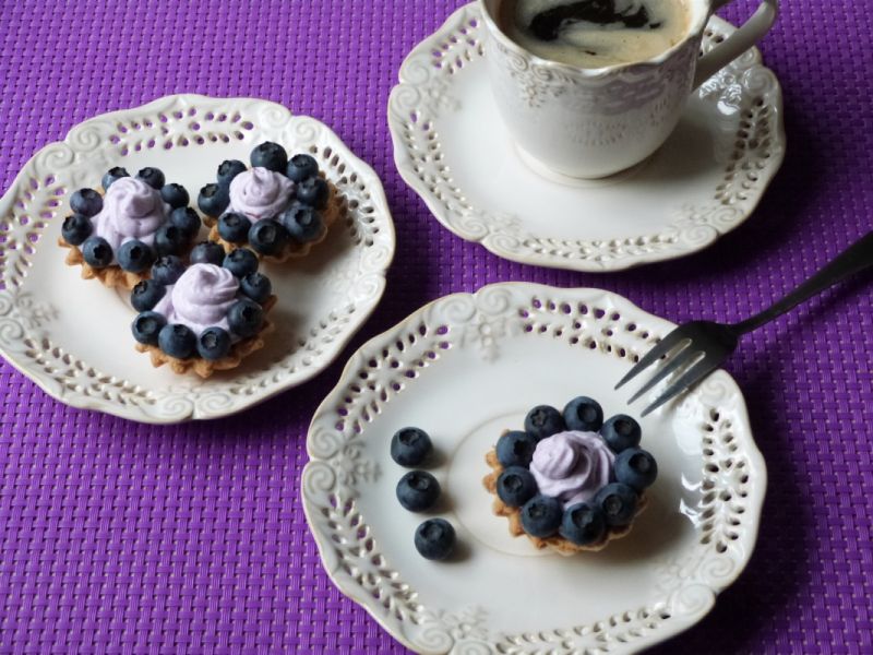 Rumowe babeczki z borówkami Rumowe babeczki z borówkami